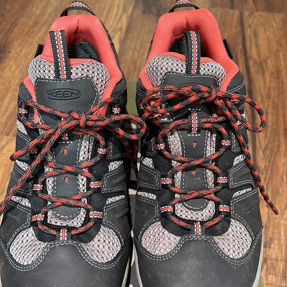 Keen Women’s Koven Waterproof Hiking Shoe - Picture 7 of 8